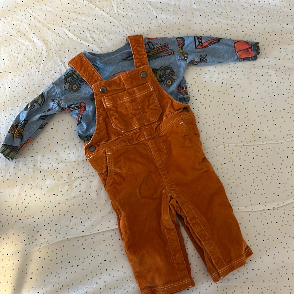 Hatley size 3-6 month overalls